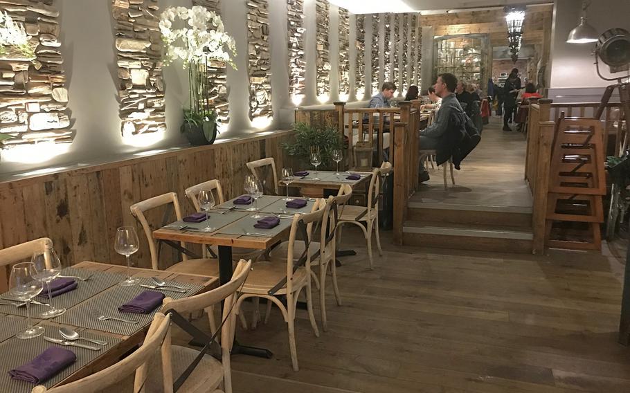 Bury St. Edmunds Giggling Squid a treat for diners fit to be Thai